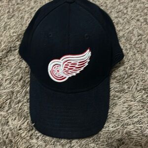 Red Wings hat